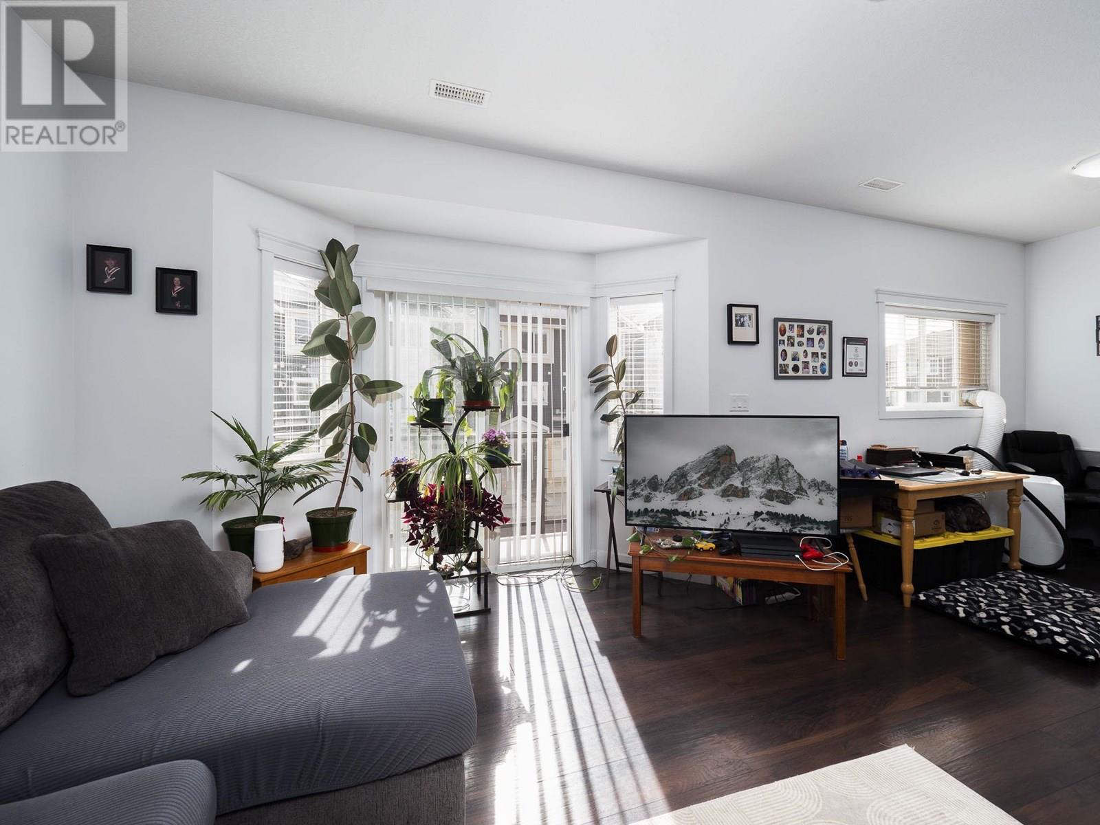 Photo 15 of 402 467 Tabor Boulevard, Prince George BC