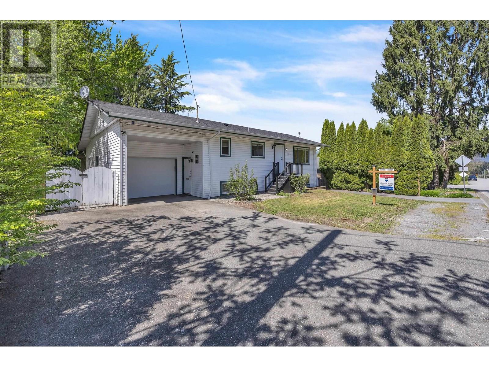 Photo 26 of 12313 228 Street, Maple Ridge BC
