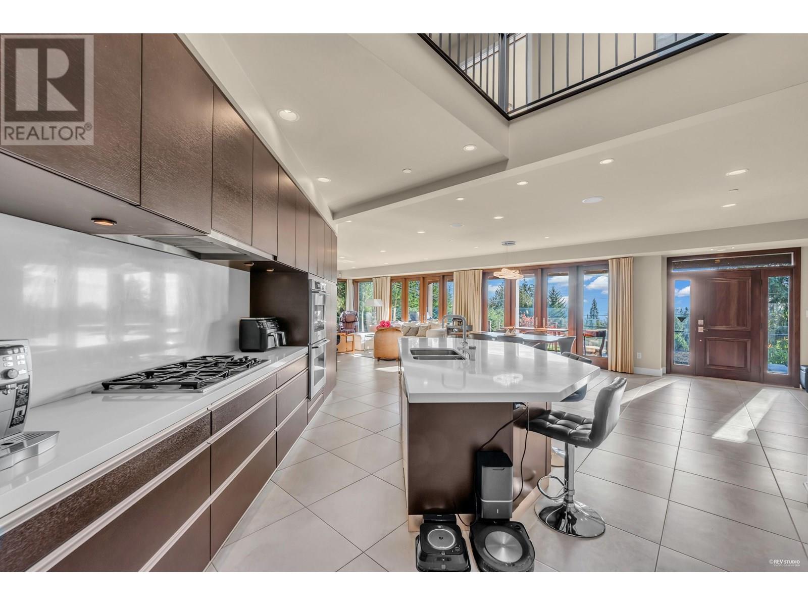 Photo 31 of 4742 Caulfeild Drive, West Vancouver BC