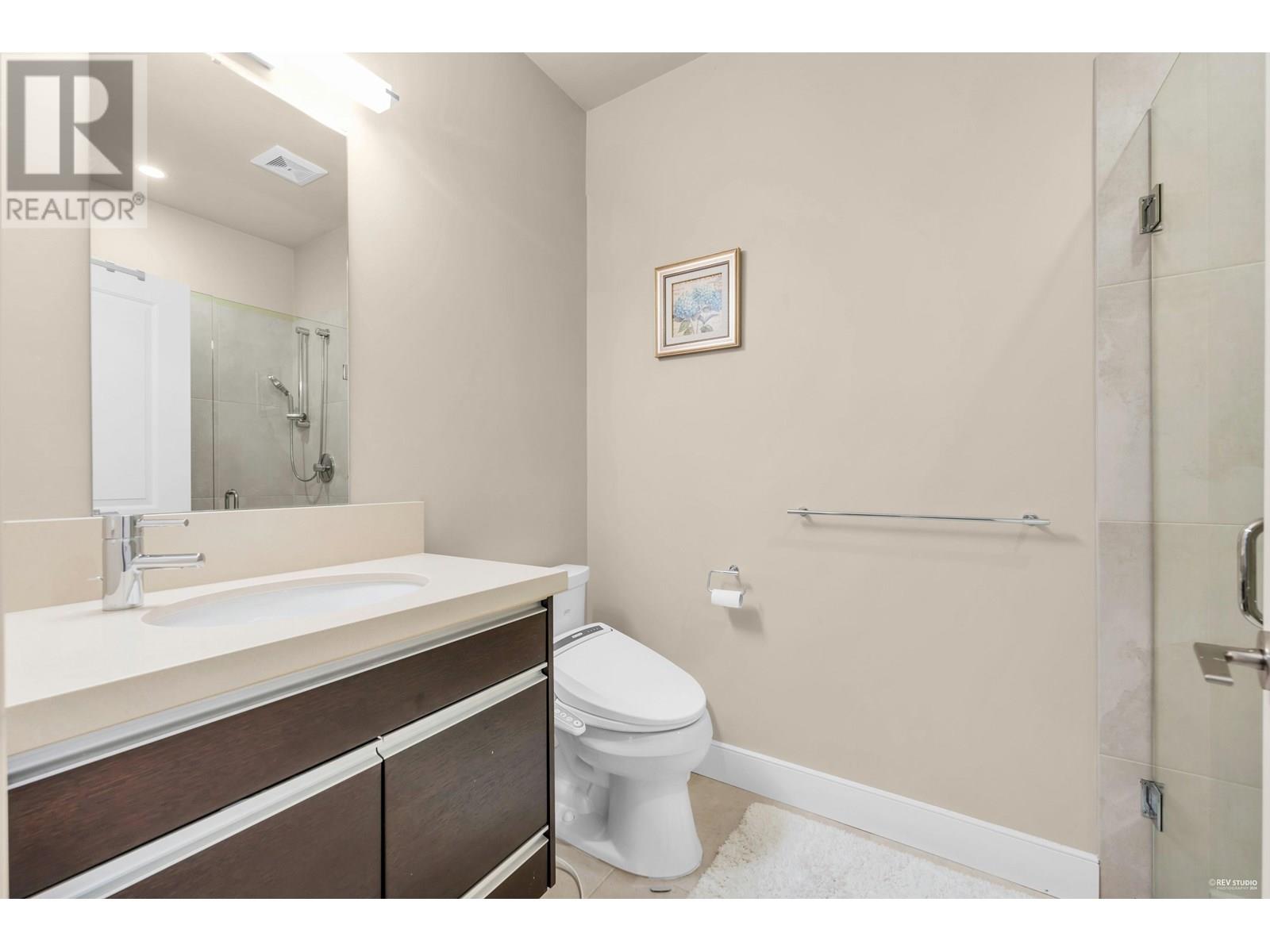 Photo 13 of 4742 Caulfeild Drive, West Vancouver BC