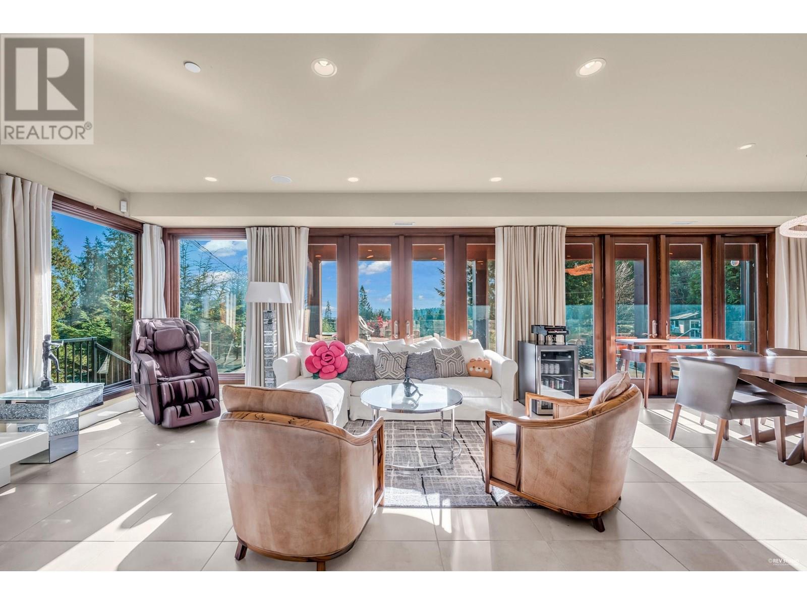 Photo 23 of 4742 Caulfeild Drive, West Vancouver BC