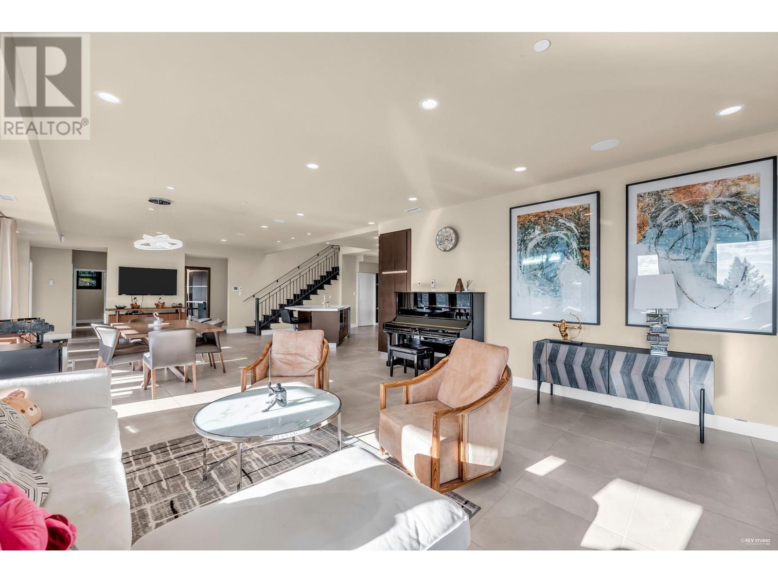 Photo 6 of 4742 Caulfeild Drive, West Vancouver BC
