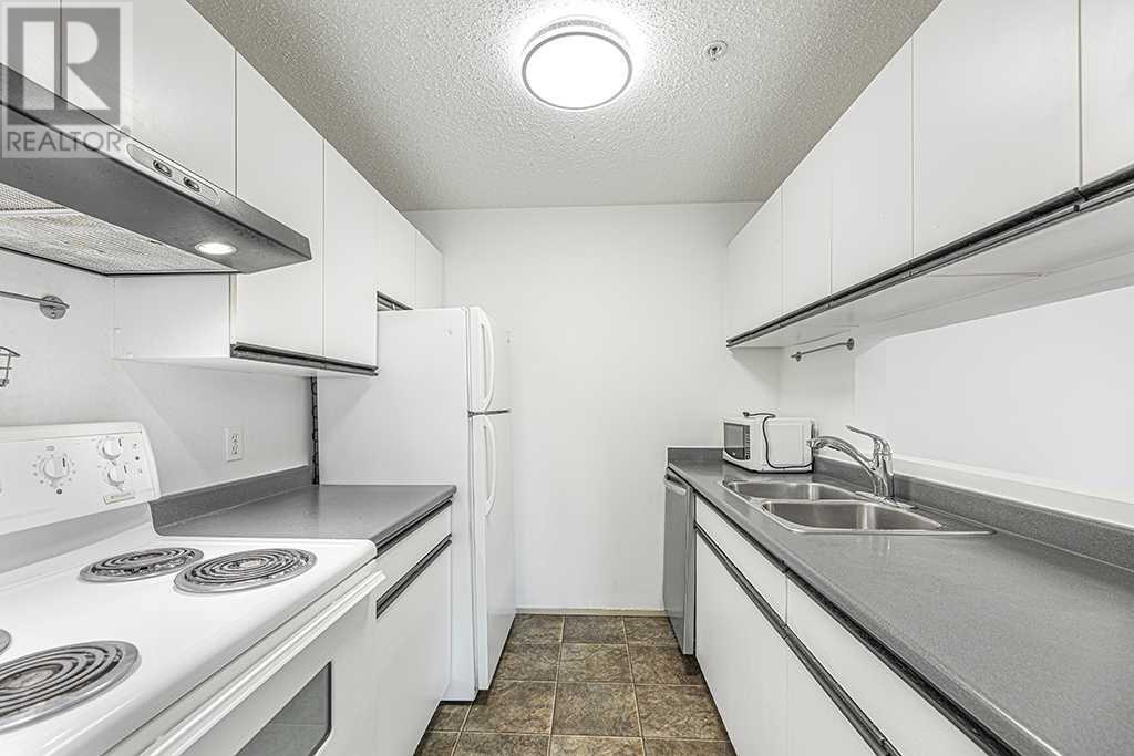 Single Family House for Sale in   Arbour Grove Close NW Arbour Lake Calgary 