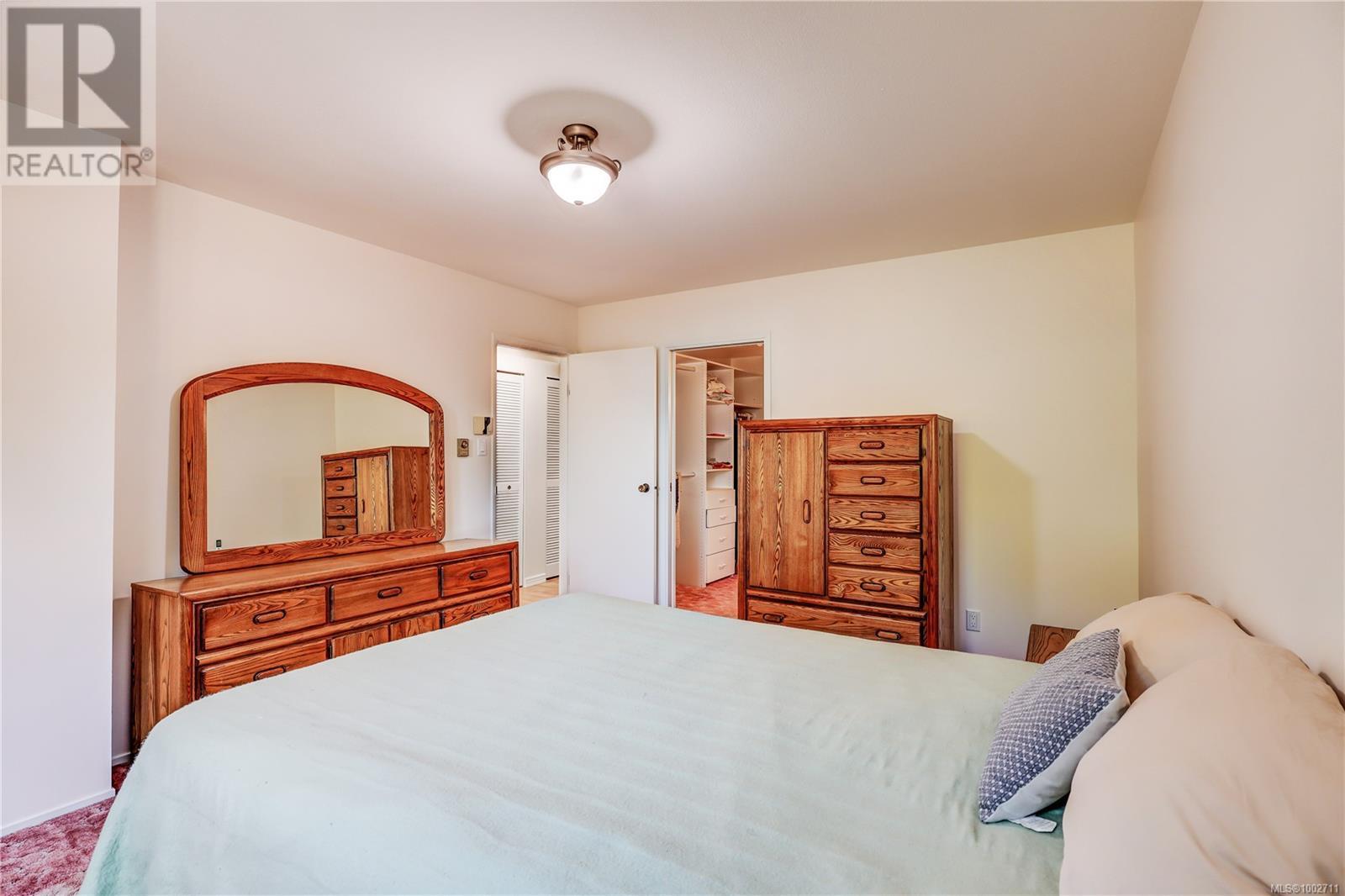 Photo 32 of 325 Mckinnon St, Parksville BC