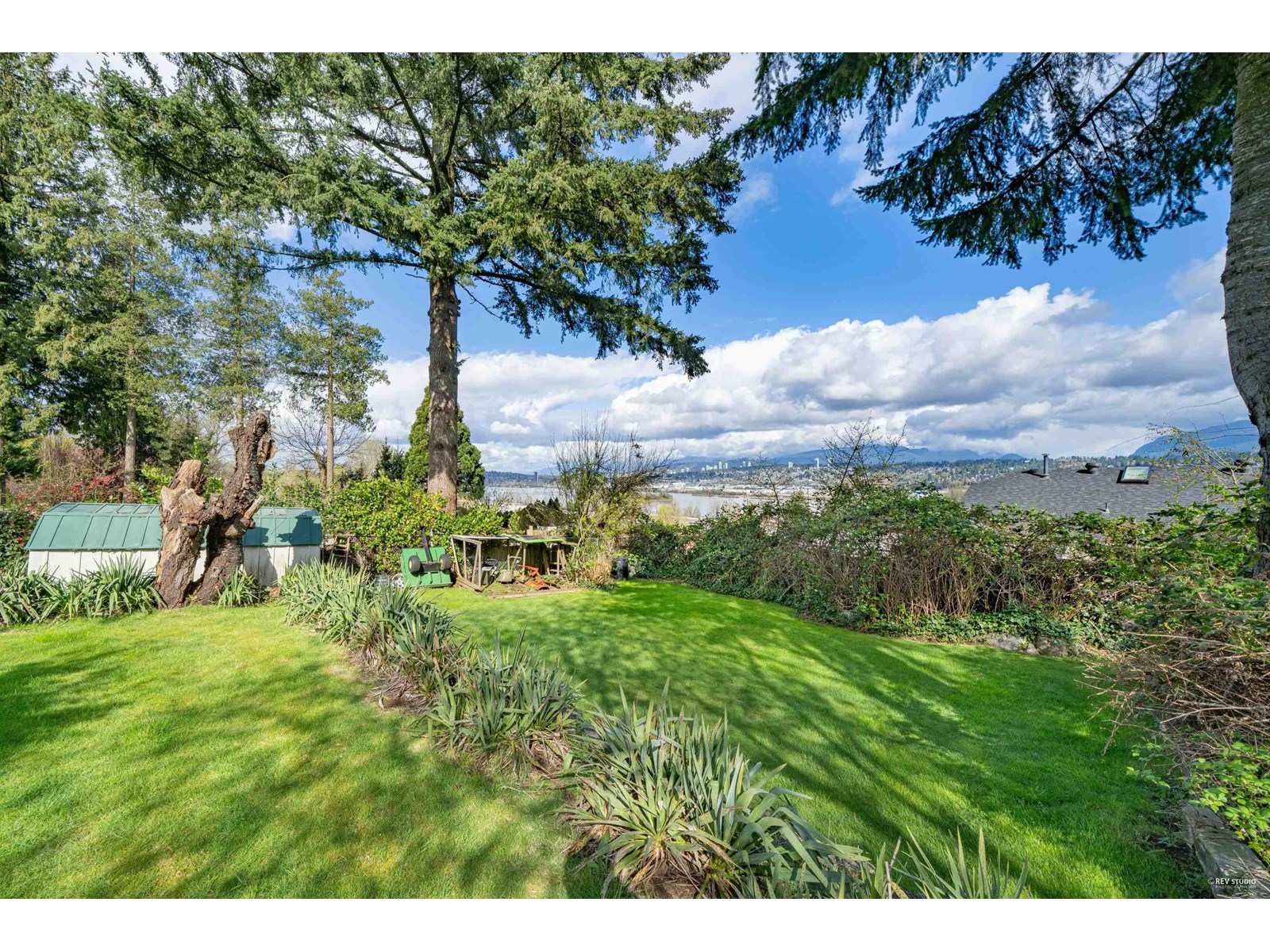 Photo 13 of 13961 115 Avenue, Surrey BC