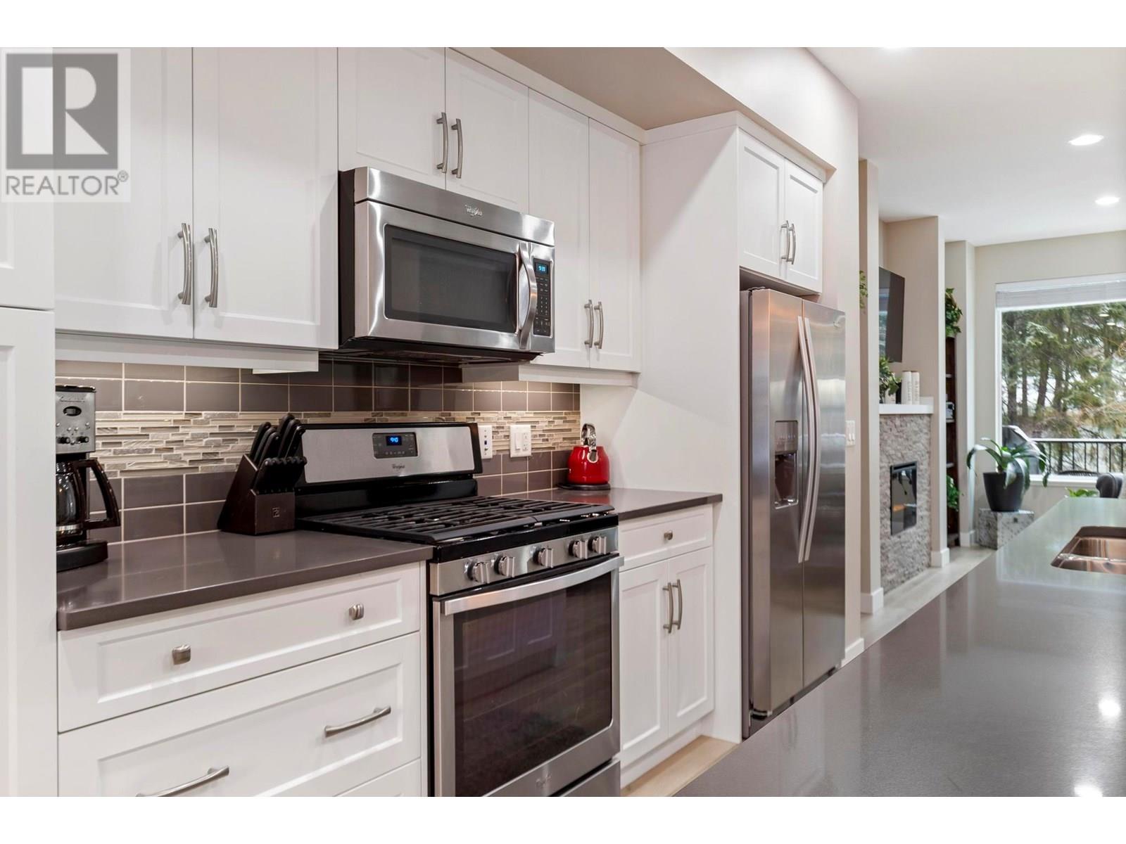 #48 2490 TUSCANY DRIVE - Image 10