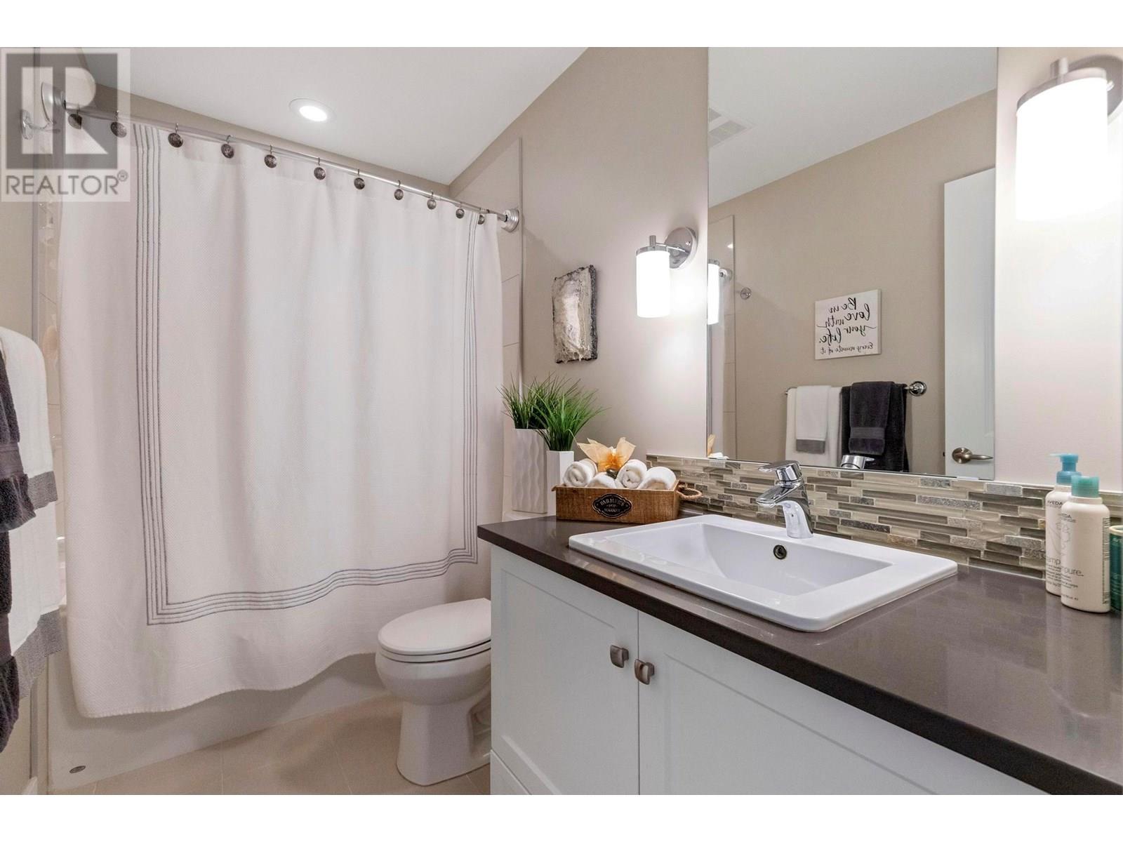 #48 2490 TUSCANY DRIVE - Image 18