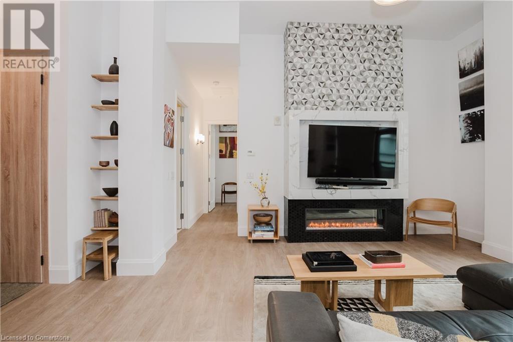 Photo 14 of 118 King Street E Unit Lph 13, Hamilton ON