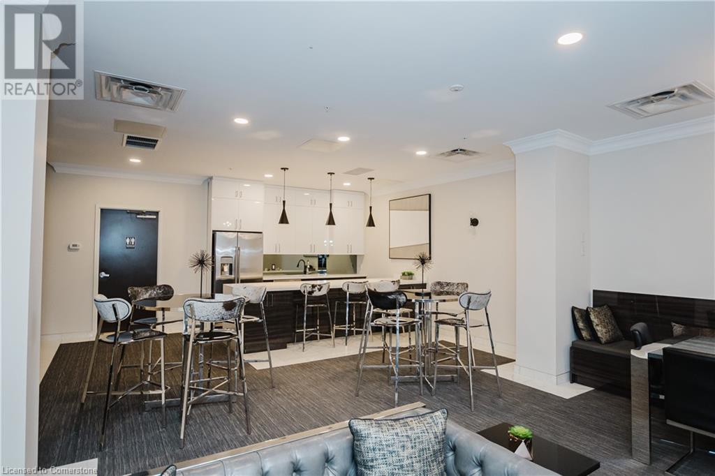Photo 37 of 118 King Street E Unit Lph 13, Hamilton ON