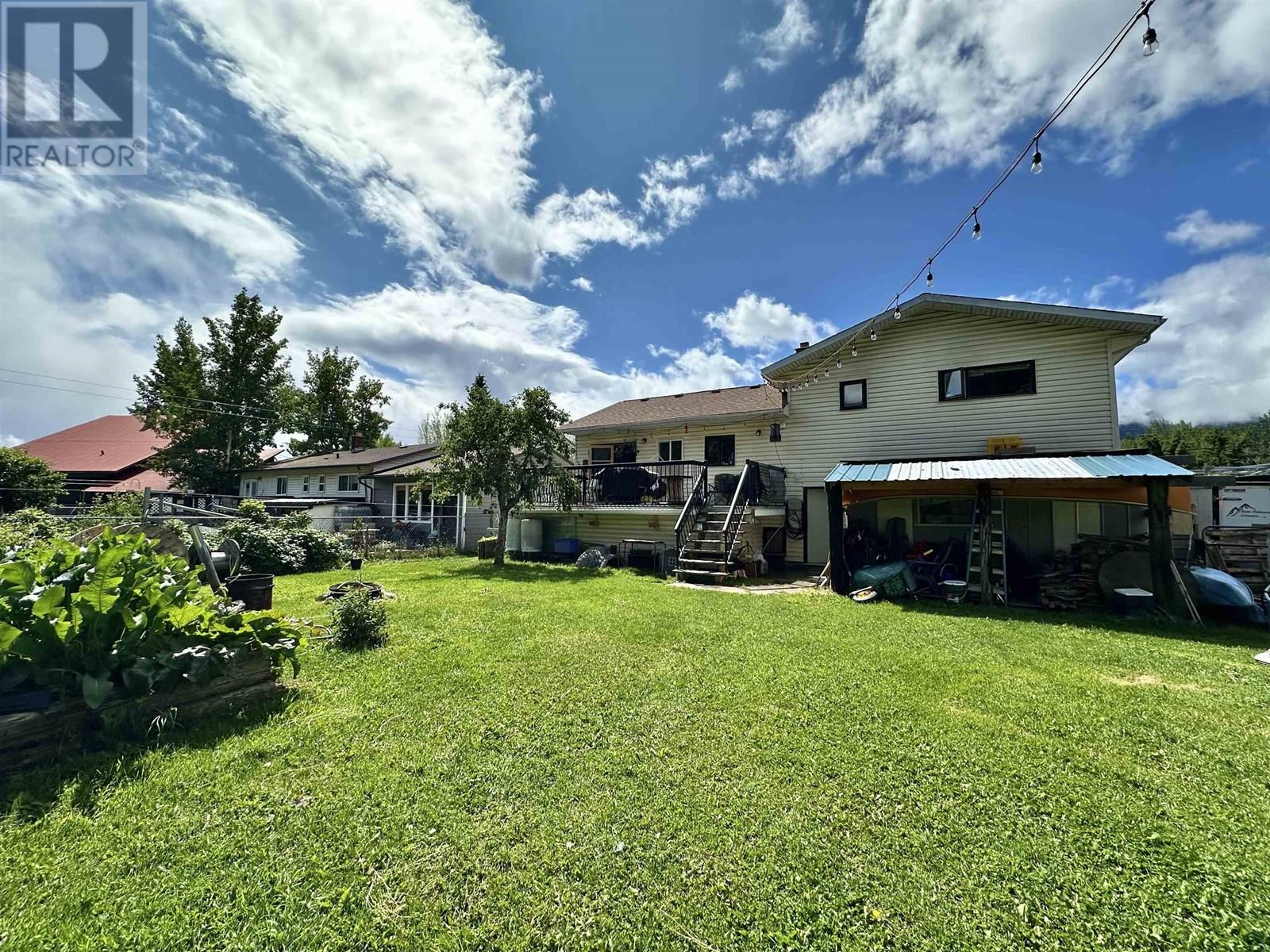 765 DOMINION STREET, McBride