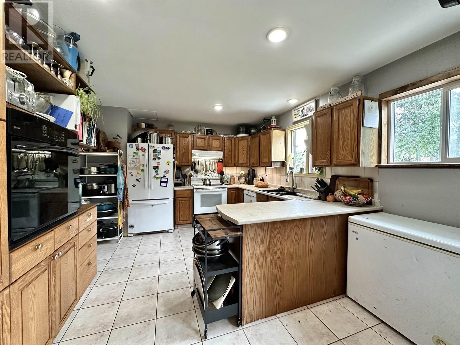 765 DOMINION STREET, McBride