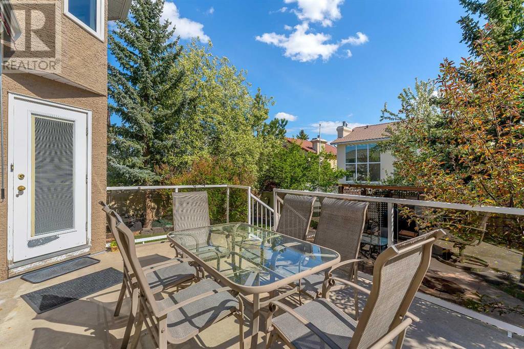 Single Family House for Sale in  Edgevalley Way NW Edgemont Calgary 