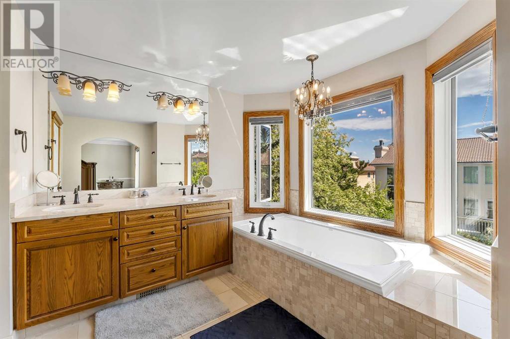 Single Family House for Sale in  Edgevalley Way NW Edgemont Calgary 