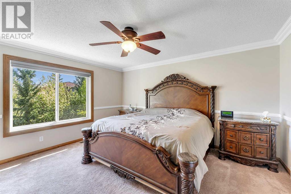 Single Family House for Sale in  Edgevalley Way NW Edgemont Calgary 