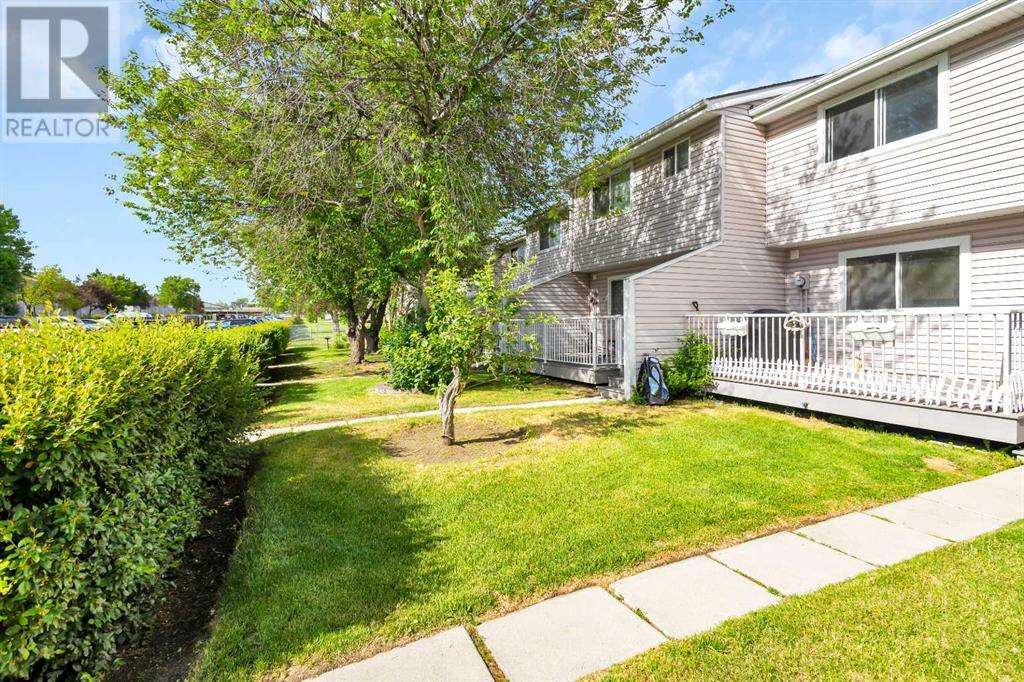 Single Family House for Sale in   Street NE Marlborough Calgary 