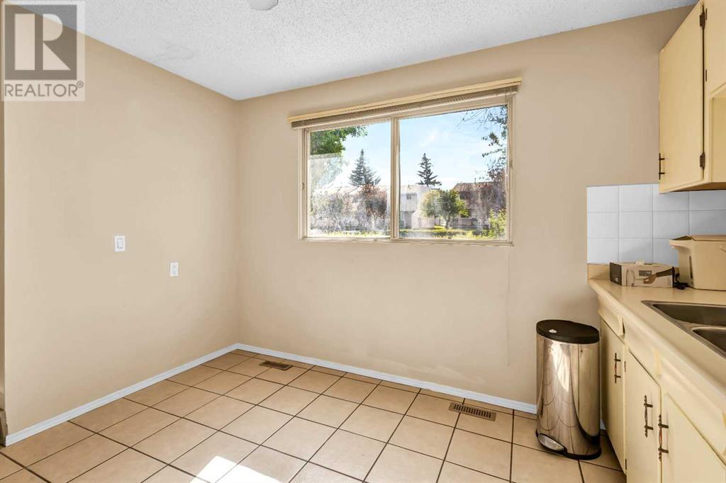 439 40 Street NE, Calgary, Alberta
