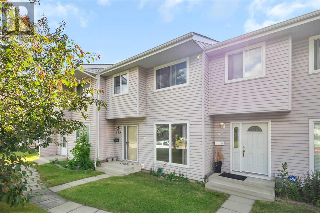 Single Family House for Sale in   Street NE Marlborough Calgary 