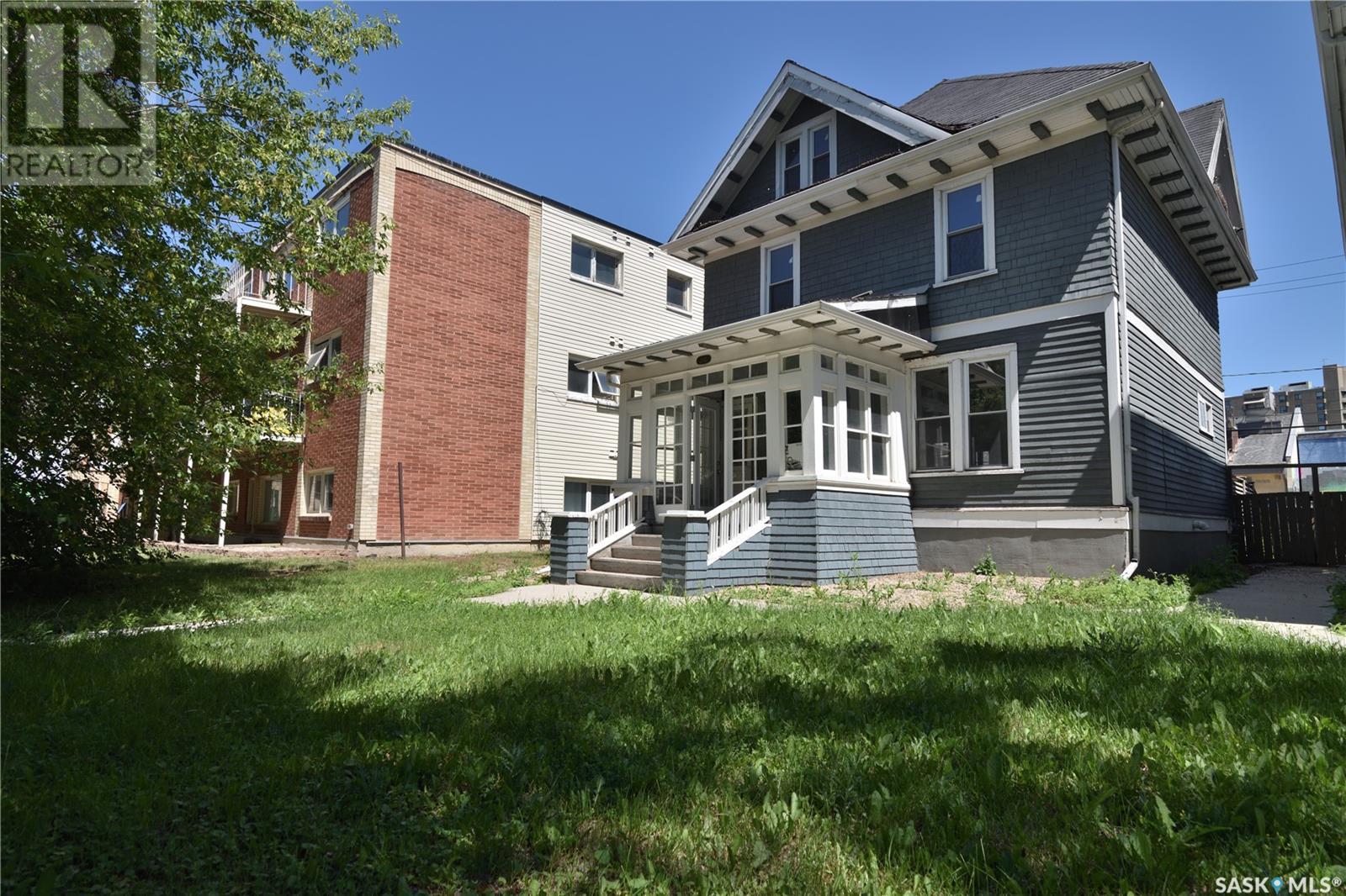 Photo 4 of 2143 Angus Street, Regina SK
