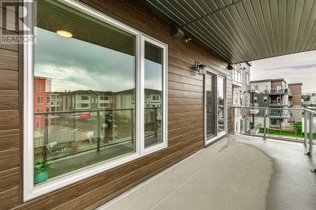 Single Family House for Sale in   Shawnee Square SW Shawnee Slopes Calgary 