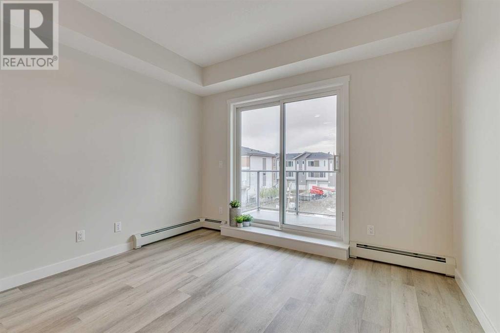 Single Family House for Sale in   Shawnee Square SW Shawnee Slopes Calgary 