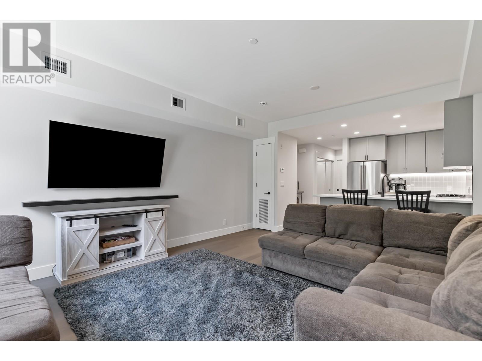 Photo 27 of 122 12040 Plaza Street, Maple Ridge BC