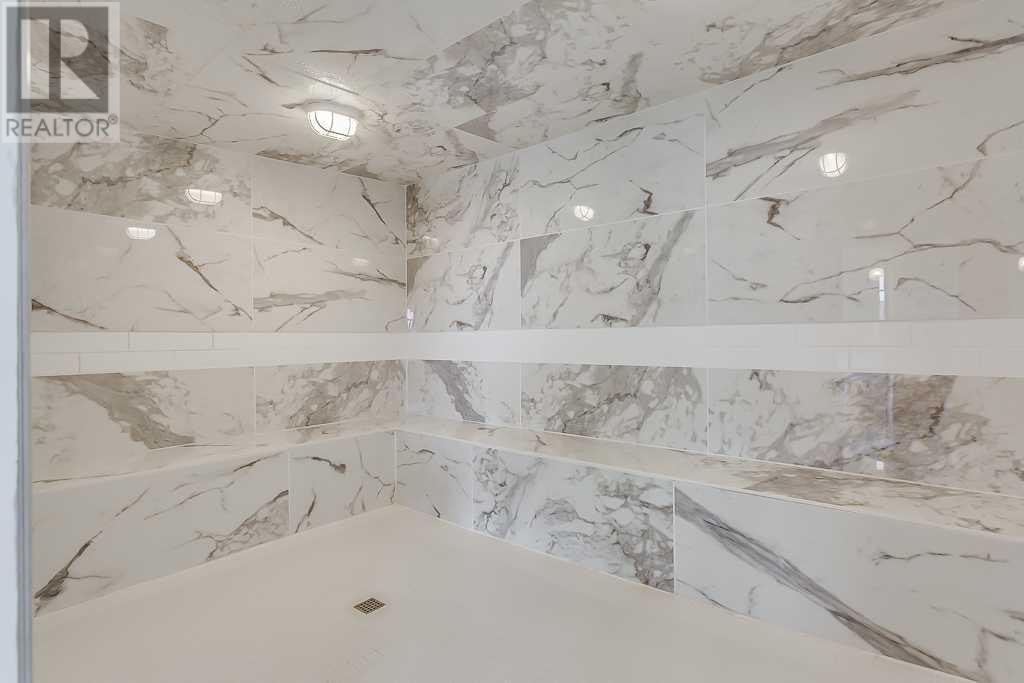 Single Family House for Sale in   Edenwold Heights NW Edgemont Calgary 