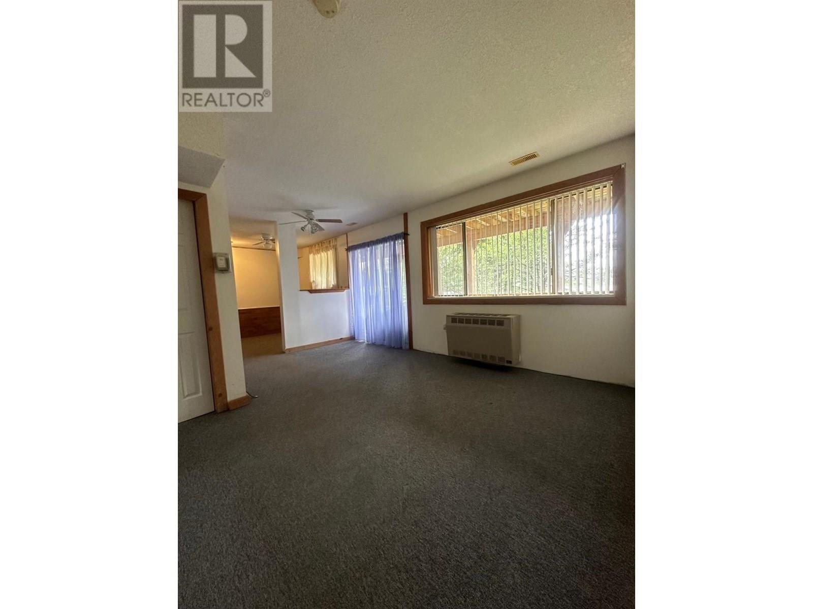 319 Newman Street - 11