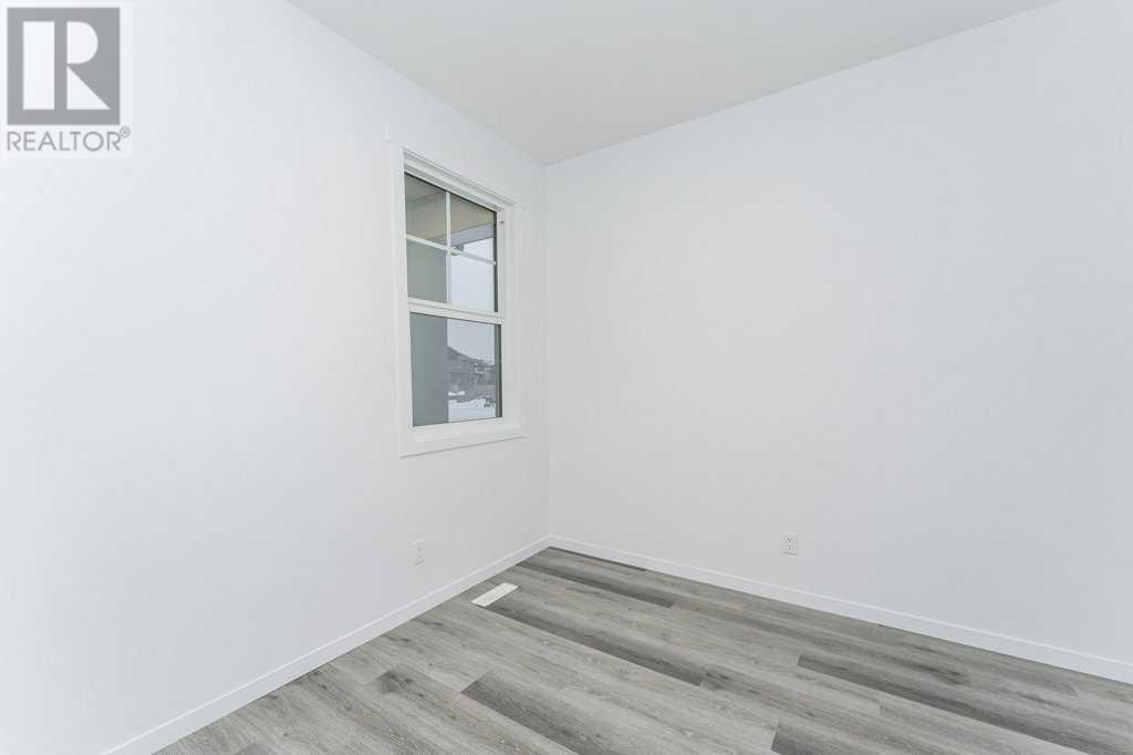 Photo 21 of 68 Creekstone Grove Sw, Calgary AB