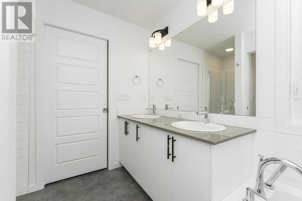 Photo 29 of 68 Creekstone Grove Sw, Calgary AB