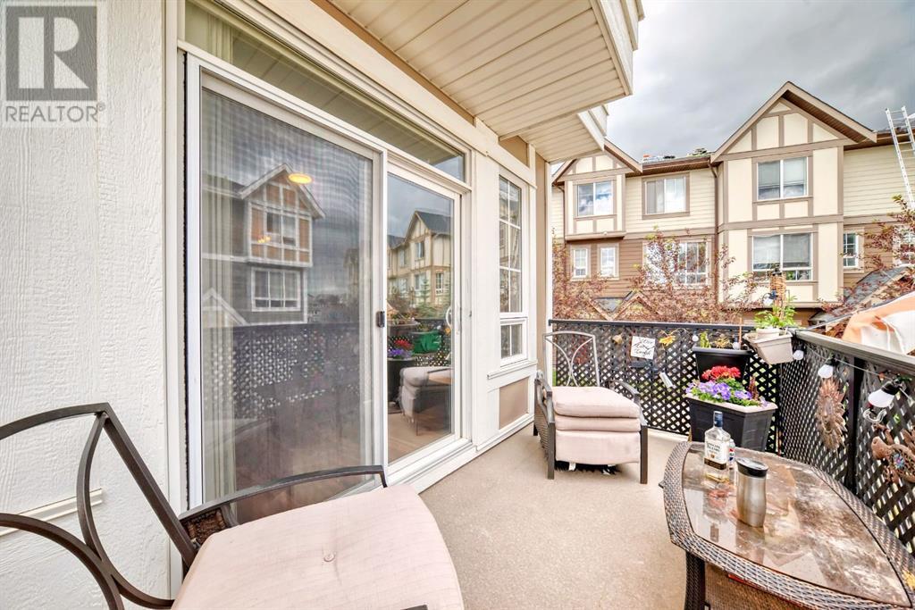 Single Family House for Sale in  Sherwood Lane NW Sherwood Calgary 