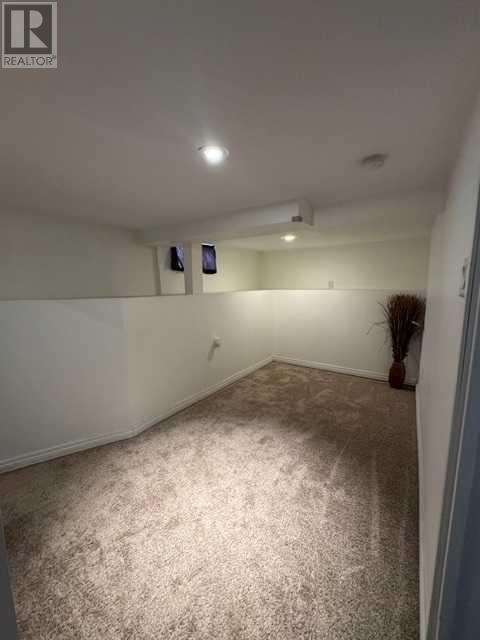 Single Family House for Sale in   Avenue NE Tuxedo Park Calgary 