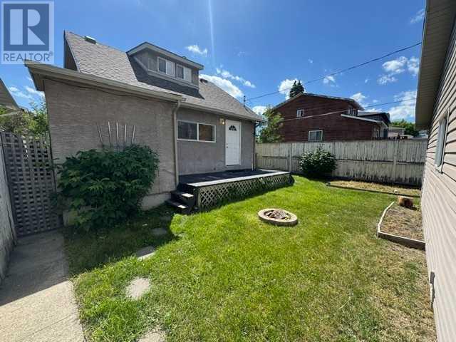 Single Family House for Sale in   Avenue NE Tuxedo Park Calgary 