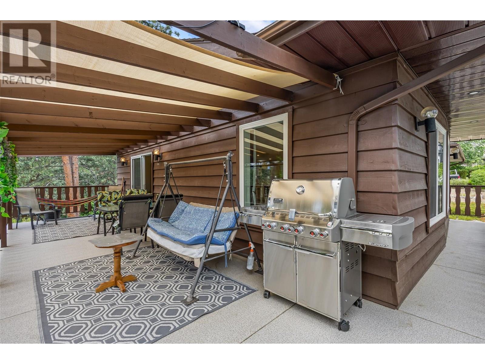 3947 Trepanier Heights Place, Peachland