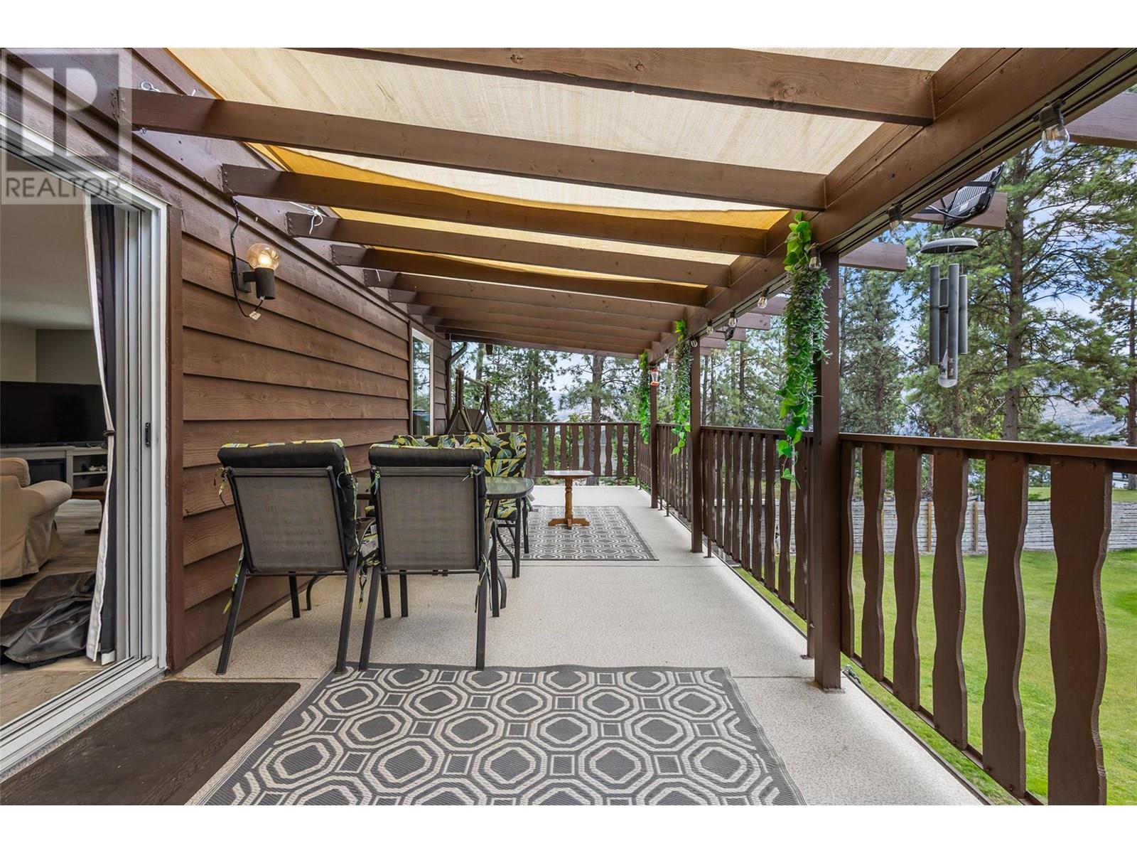 3947 Trepanier Heights Place, Peachland