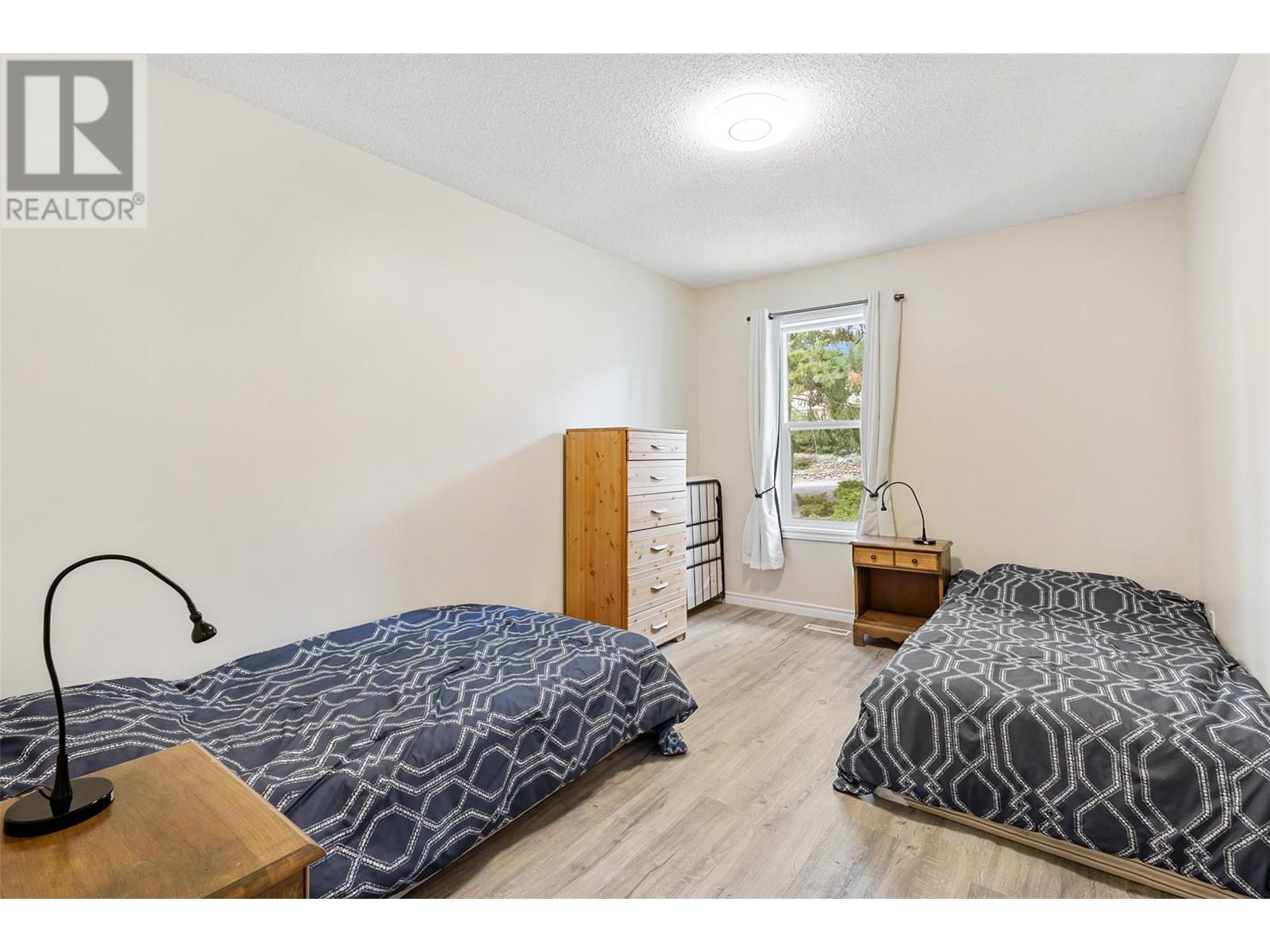 3947 Trepanier Heights Place, Peachland