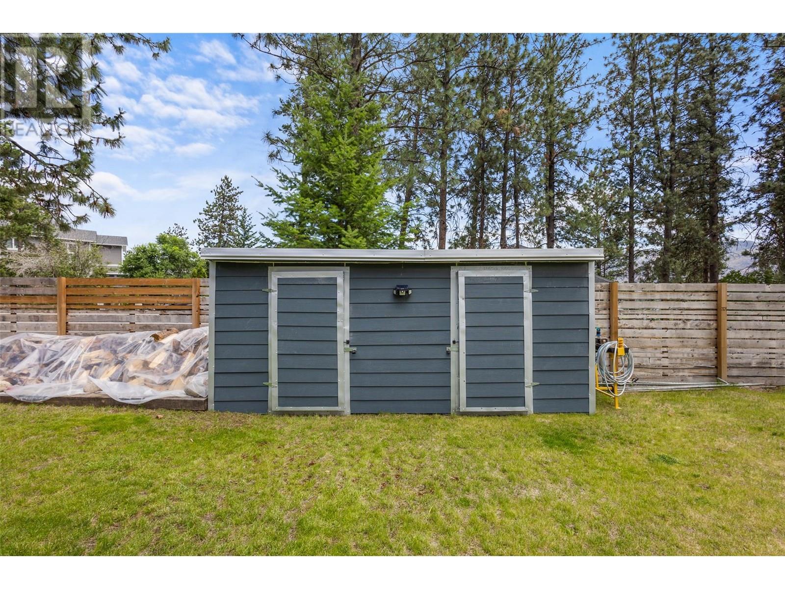3947 Trepanier Heights Place, Peachland