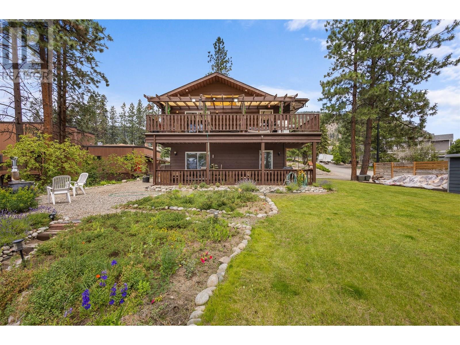 3947 Trepanier Heights Place, Peachland