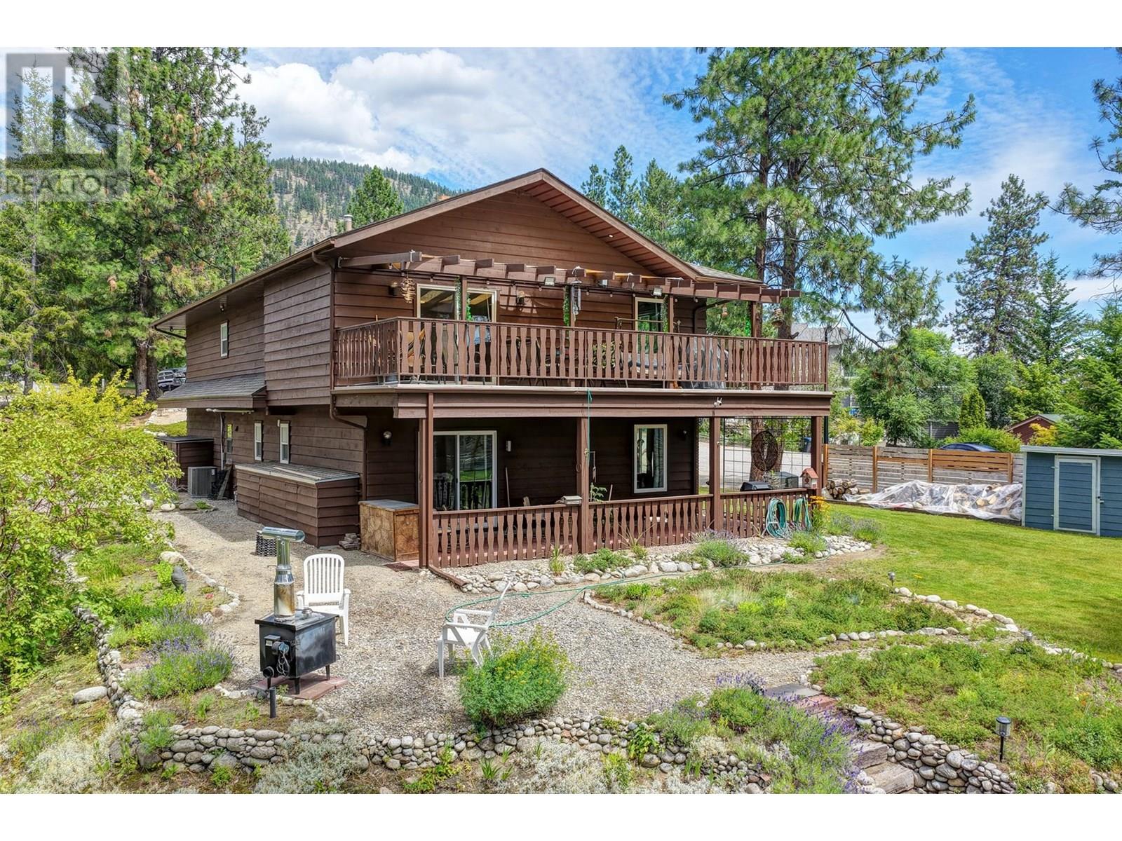 3947 Trepanier Heights Place, Peachland
