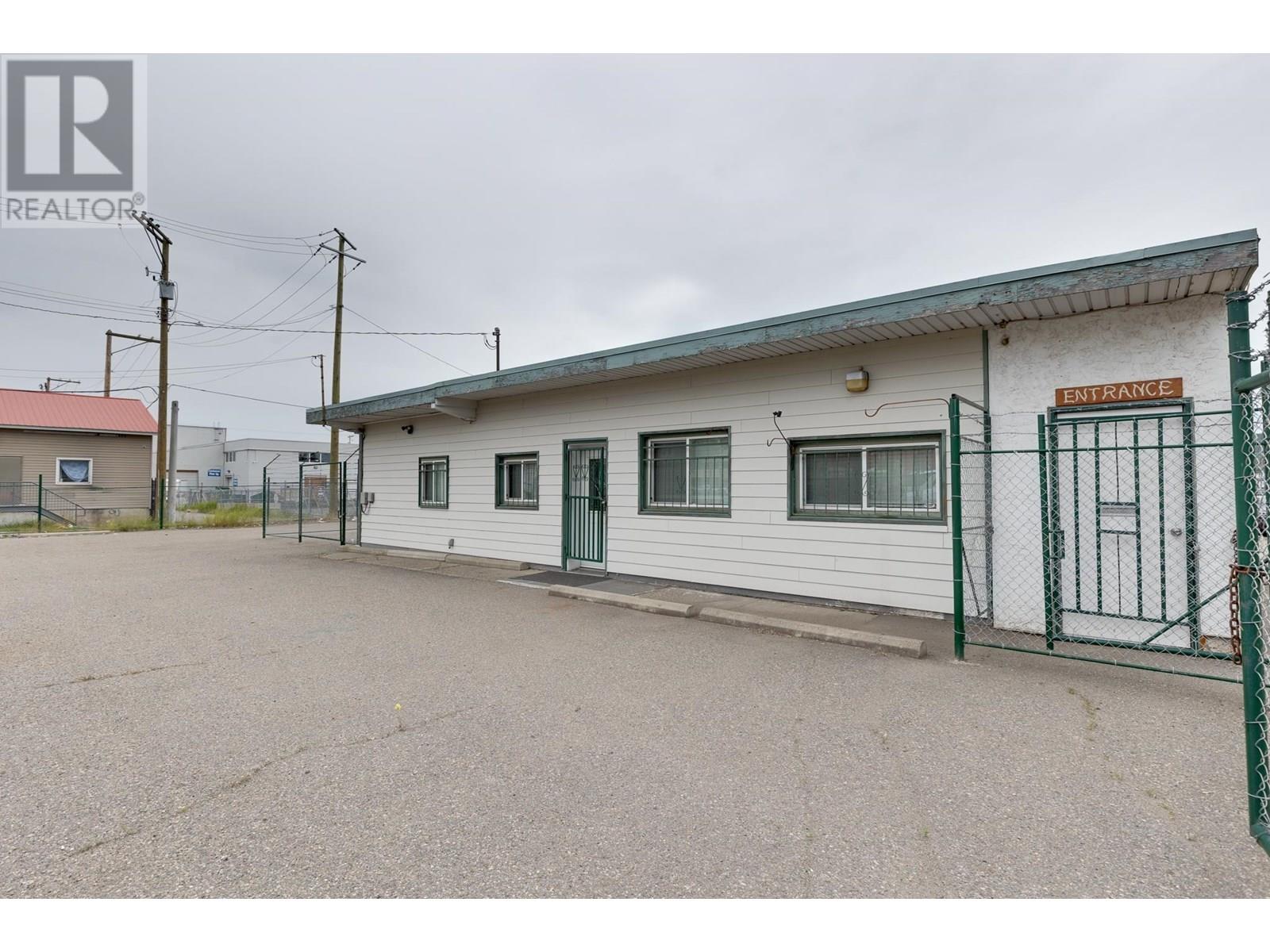 Photo 8 of 1040 2nd Avenue, Prince George BC