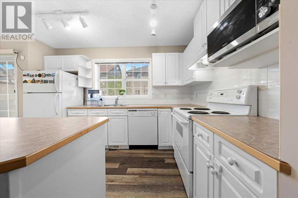 Single Family House for Sale in   Martha