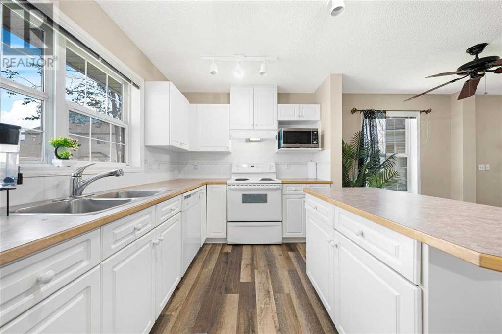Single Family House for Sale in   Martha