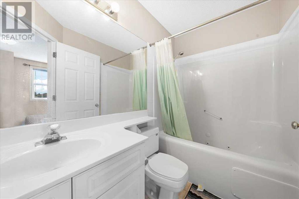 Single Family House for Sale in   Martha