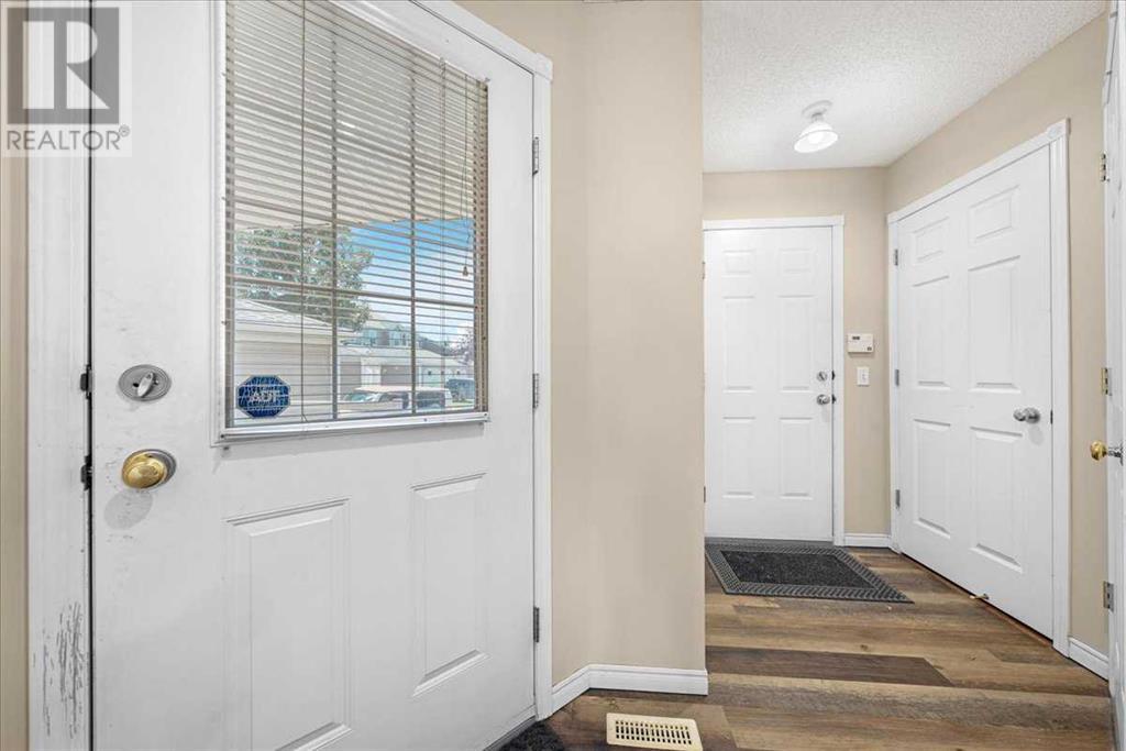 Single Family House for Sale in   Martha