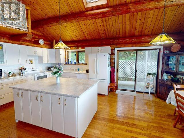 4304 SANDERSON ROAD, Texada Island