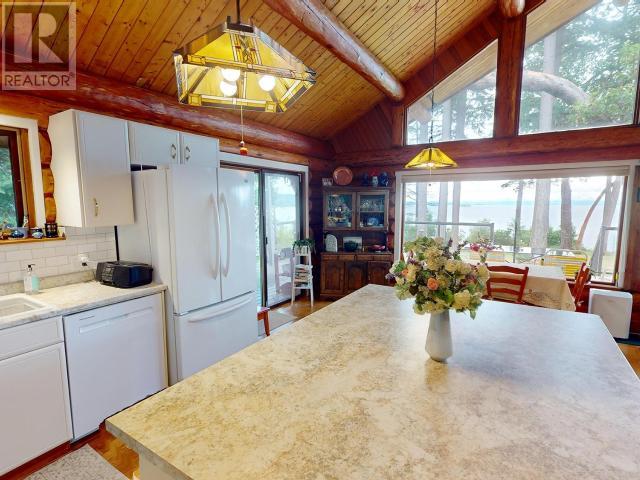 4304 SANDERSON ROAD, Texada Island