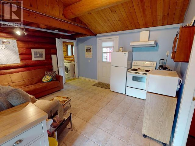 4304 SANDERSON ROAD, Texada Island