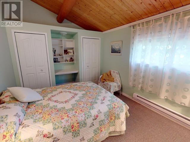 4304 SANDERSON ROAD, Texada Island