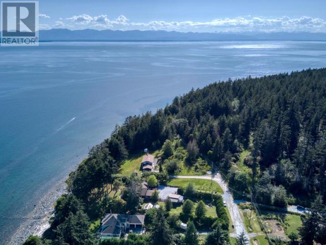 4304 SANDERSON ROAD, Texada Island