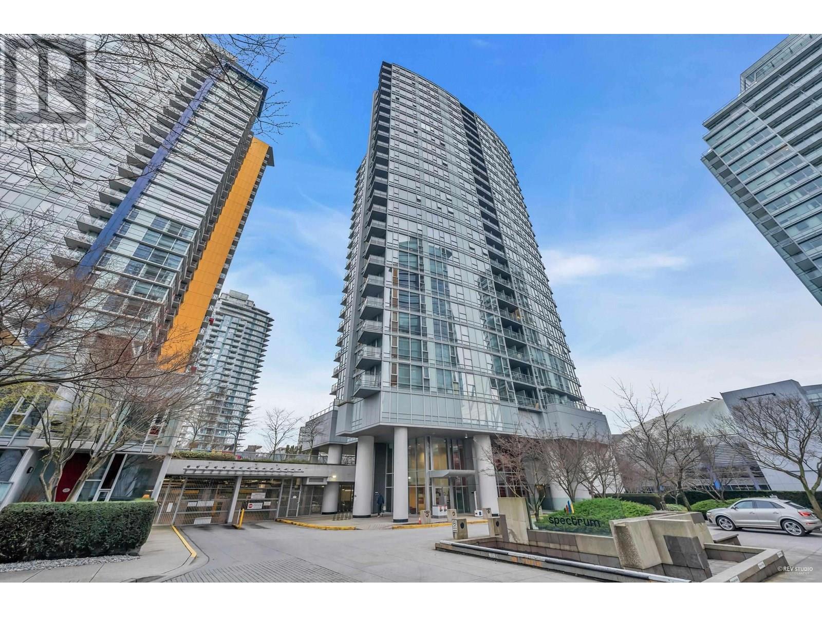 Photo 29 of 1202 131 Regiment Square, Vancouver BC
