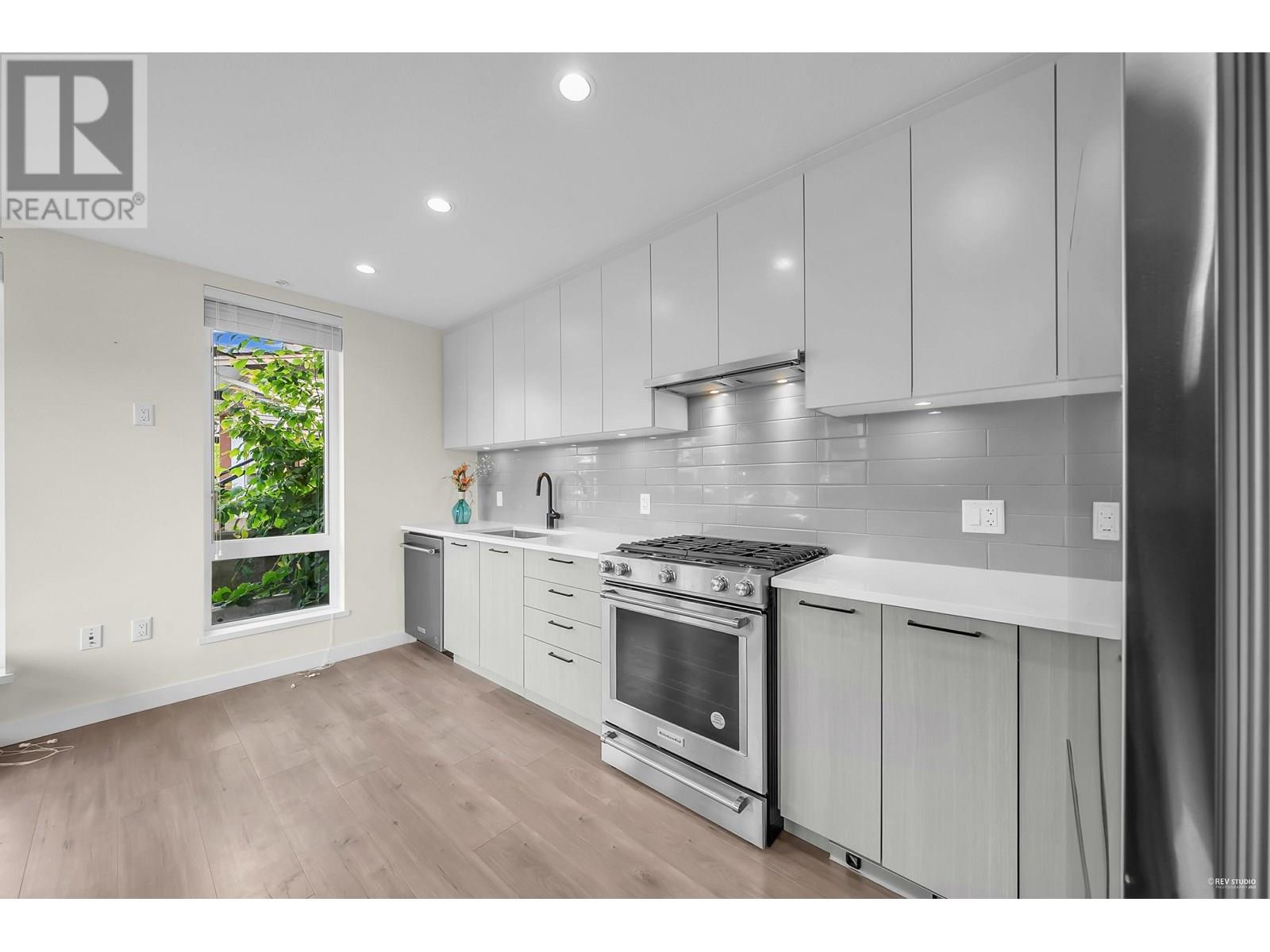 Photo 2 of 124 708 Lea Avenue, Coquitlam BC